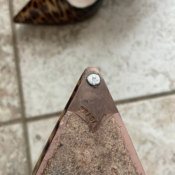 Prada Leopard Ombre Kitten-Heel Pump Honey - Picture 10 of 15